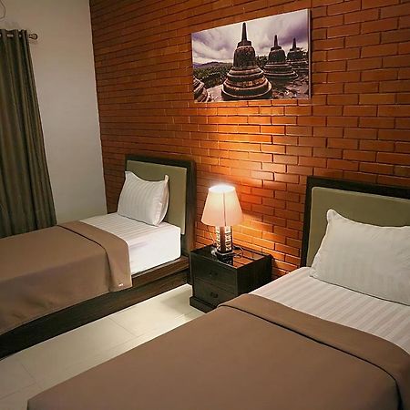Omah Watu Homestay Yogyakarta Exteriör bild